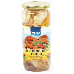 Witte gemarineerde champignons