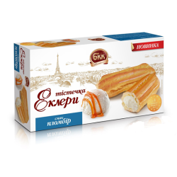 Eclair cake met slagroom